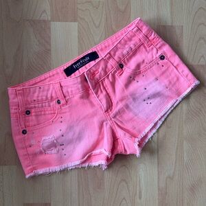 Freestyle Revolution neon pink shorts 3